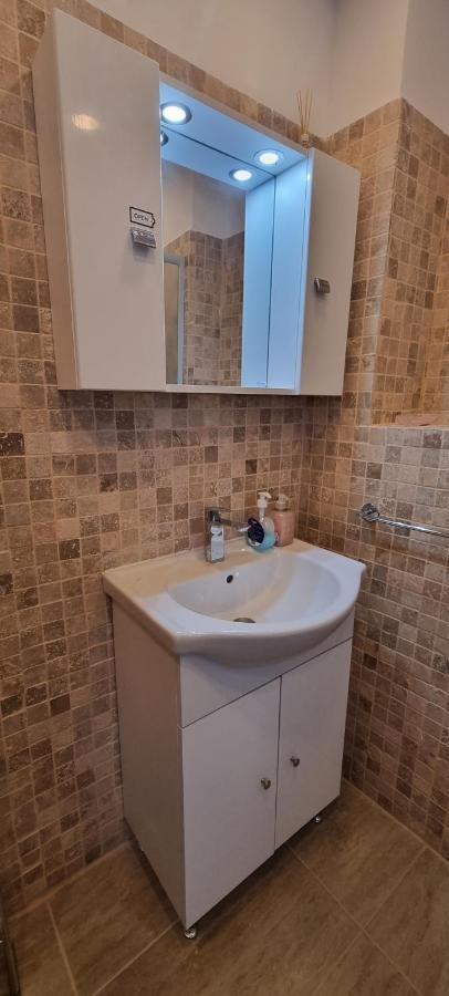 Alt Studio Apartment บูคาเรสต์ ภายนอก รูปภาพ