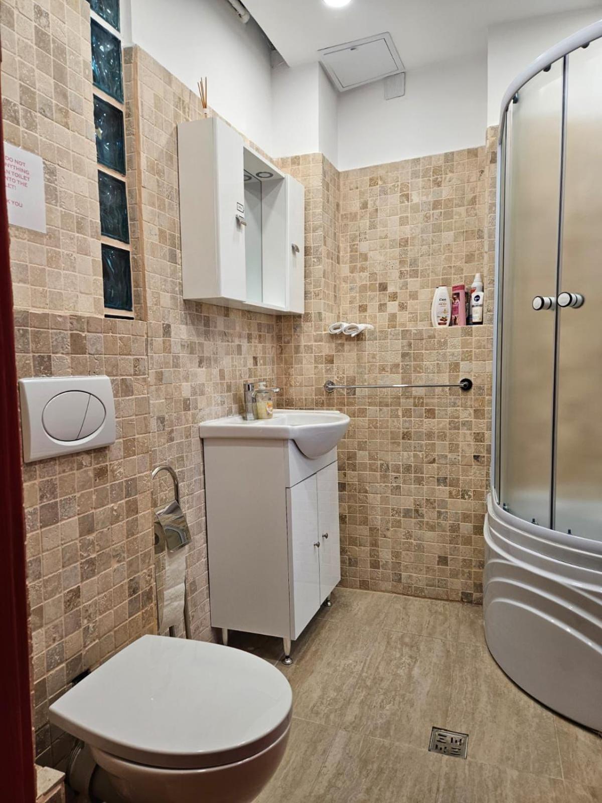 Alt Studio Apartment บูคาเรสต์ ภายนอก รูปภาพ
